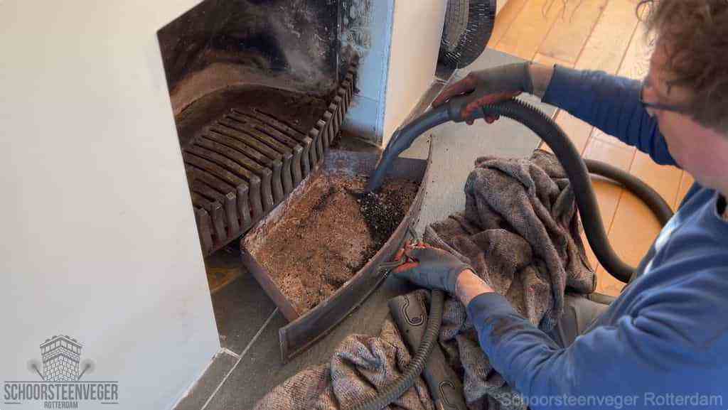 Prijs schoorsteenvegen Rotterdam schouw reinigen Prijs schoorsteenvegen Rotterdam schouw reinigen